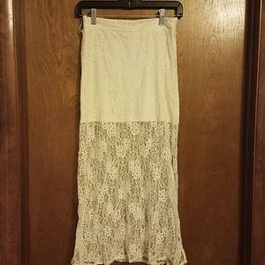 Offwhite Lace Skirt Girls M